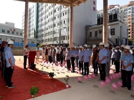 熱烈慶祝錦州市中心醫(yī)院擴建門診病房樓（全科醫(yī)生臨床培養(yǎng)基地）建設(shè)項目成功封頂